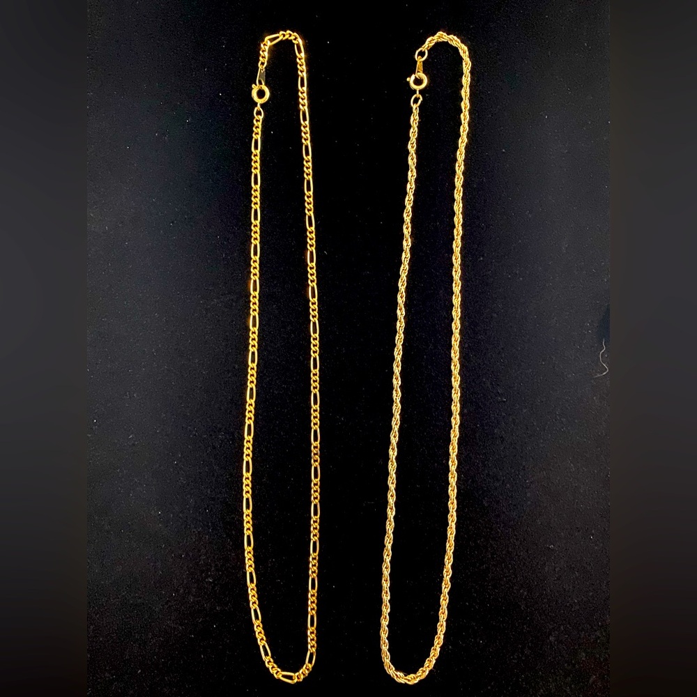 Two Goldtone Necklaces, Chain Link & Rope